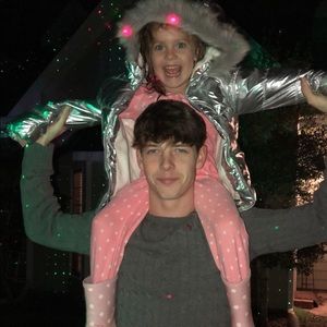 Meet your Posher, Tristan